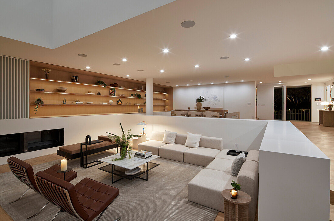 Elegante Lounge in offenem Wohnraum