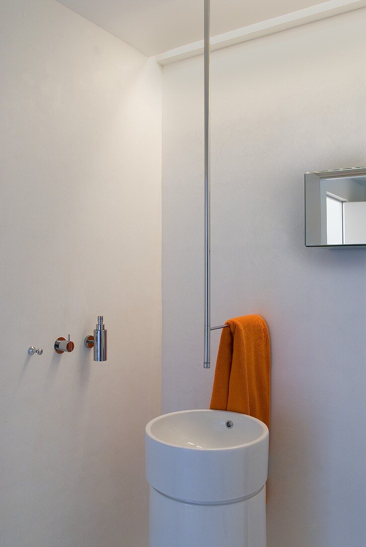Shower and washbasin in an architect-designed house