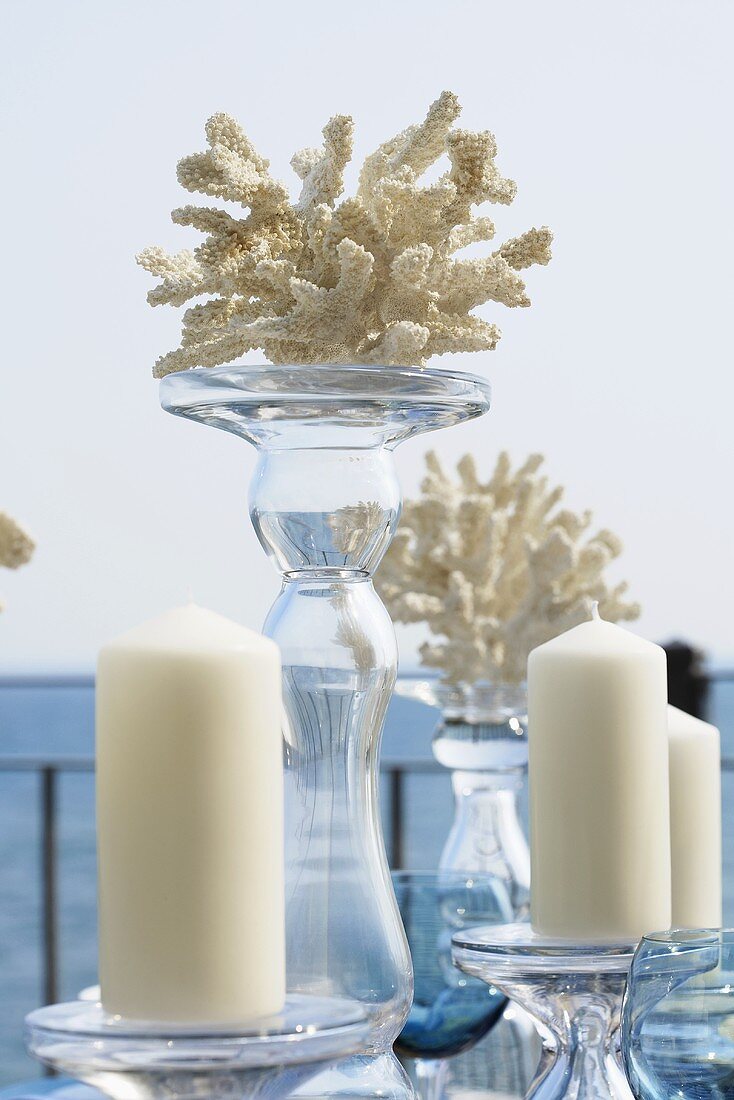 Maritime table decoration (candles and candlesticks)