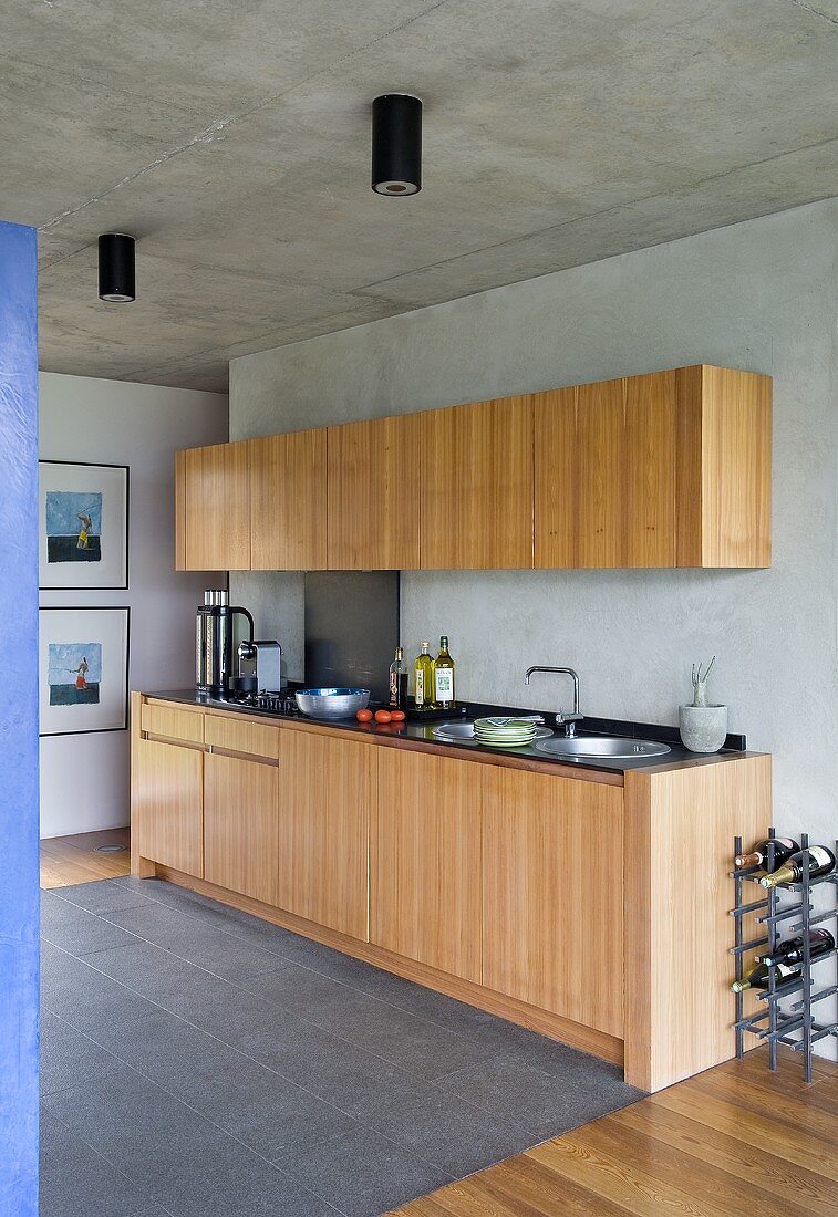 Küchenzeile im Wohnhaus Villa Nalu, Südfrankreich