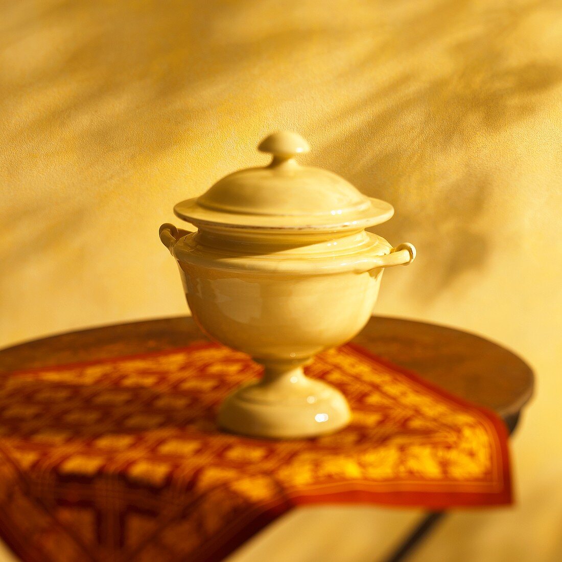 A porcelain urn