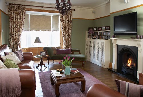 Traditional Living Room With Leather Image 11323467 Traditional Living Room With Leather