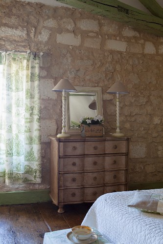 mediterranean table lamps