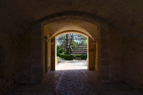 Gewölbedecke Bilder – Interior Design-Fotos kaufen living4media