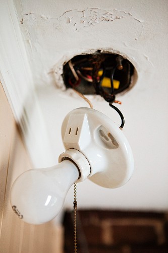 Glühbirne Bilder – Interior Design-Fotos kaufen living4media