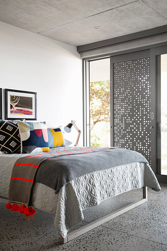 Grauen Bilder – Interior Design-Fotos kaufen living4media