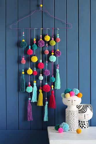 Handmade Wall Hanging Of Pompoms And Image 13210787 Living4a - Handmade Wall Decoration With Paper Handmade Wall Hanging Of Pompoms And Image 13210787 Living4a - Handmade Wall Decoration With Paper