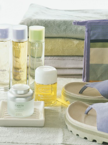 Badutensilien Bilder – Interior Design-Fotos kaufen living4media