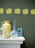 Wall decorated with floral border
