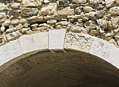 An arch (detail)