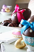 Chocolate Easter eggs with bows