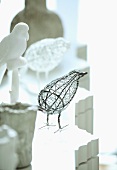Vogelmodelle aus verschiedenen Materialien