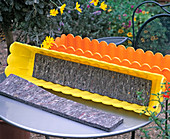 Irrigation mat for window boxes
