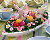 Oblong Easter basket with Sagina (mash)