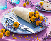 Summer, napkin decoration, zinnias