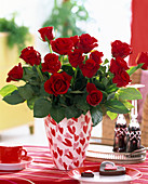 Pink (red roses) in heart vase