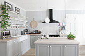 Grey country-house-style kitchen