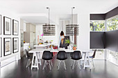 Modern dining room in black and white