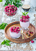 Raspberry mousse with cream cheese