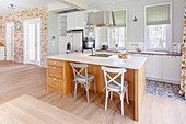 Open-plan country-house-style kitchen