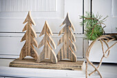 DIY spruce trees from wooden board