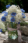 Bouquet of Queen Anne's lace and cornflowers