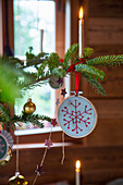 Christmas-tree decoration: embroidered snowflake in embroidery frame