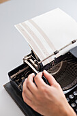 Beschriftung für Platzkärtchen mit Schreibmaschine erstellen