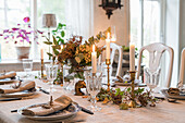 A table laid in country house style