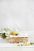 Mille-feuille of nougat decorated with rose petals