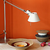 Desk lamp and pots