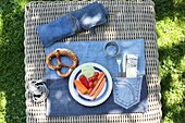 DIY placemats made from old jeans