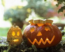 A pair of Halloween pumpkins