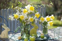 Yellow-white Easter bouquets of Narcissus (narcissus) and branches