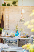 Table set with summery maritime accessories