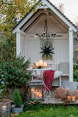 Advent arrangement in summerhouse