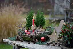 Natural Advent decoration in a wire basket