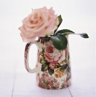 Cup with rose