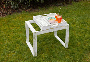DIY multifunctional tray table made from slatted frame