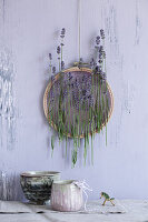 Crafting with natural materials: embroidery frame with lavender