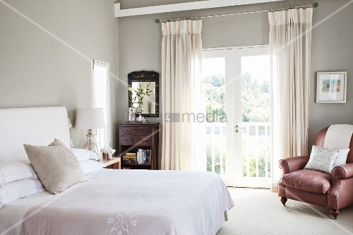 Double Bed With Headboard And White Bed Buy Image