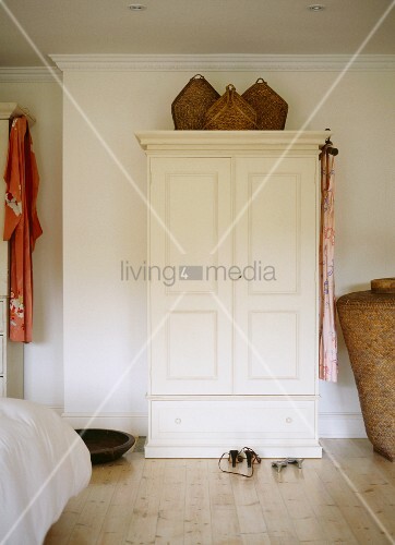 Wicker Baskets On White Painted Rustic Buy Image 11034983