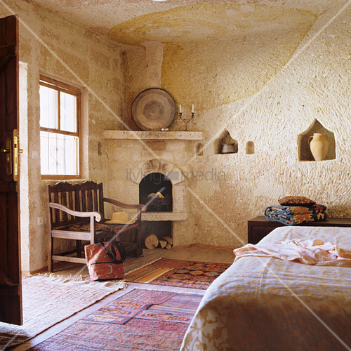 Moroccan Bedroom With Rugs And Open Buy Image 11049257