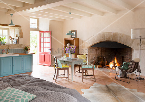 Open Fire In Large Fireplace Kitchen Buy Image 12306673