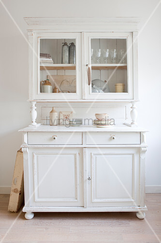 White Painted Shabby Chic Dresser Buy Image 12805657
