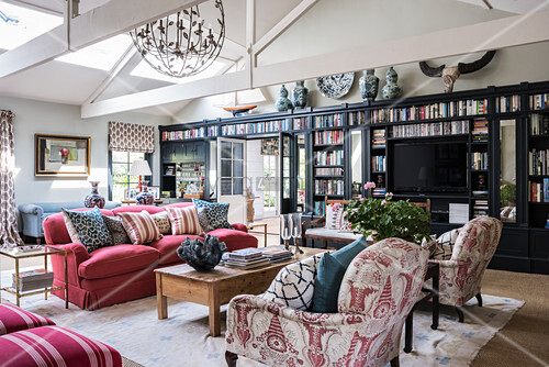 Wohnzimmer im Englischen Stil mit … – Bild kaufen - 12373209 ... Wohnzimmer im Englischen Stil mit … – Bild kaufen - 12373209 ...